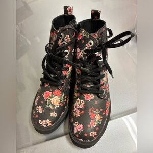 ***Sold***Zara girls floral combat boots new with tags
